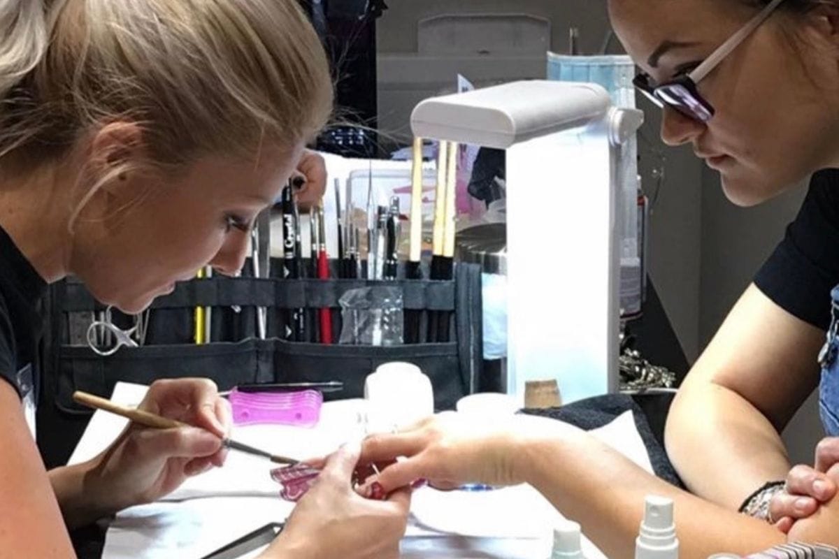 6 Reasons Why Nail Competitions Can Help Your Salon Work Scratch